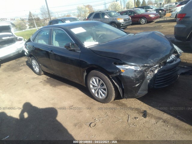 2016 toyota camry