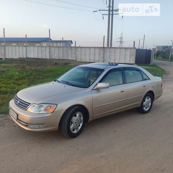 2004 toyota avalon