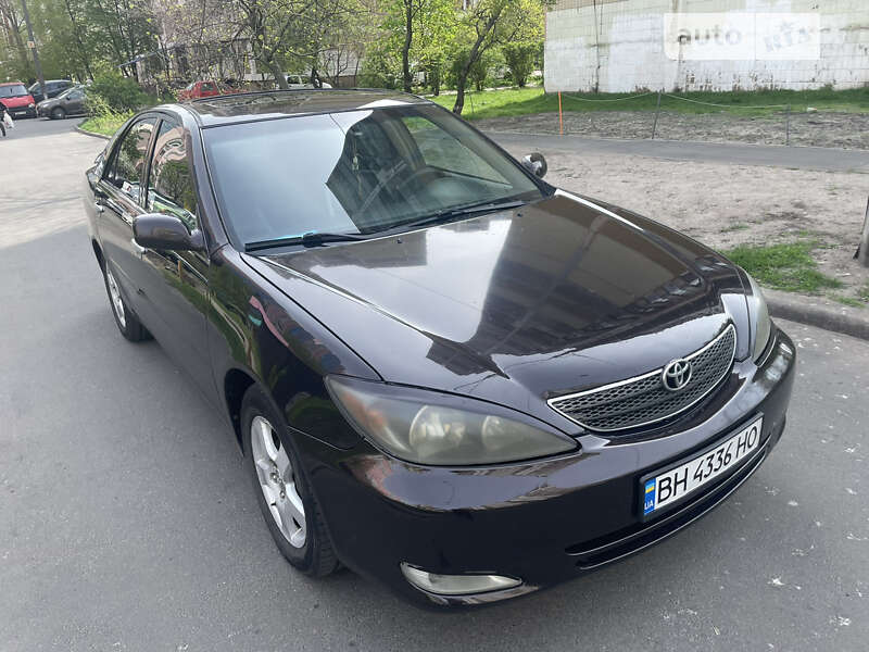 2002 toyota camry