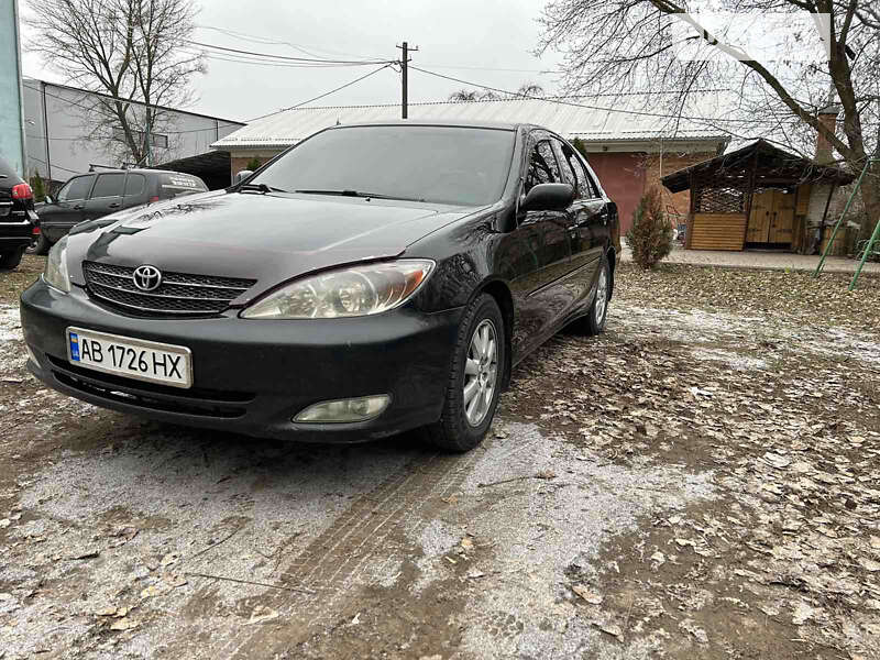 2004 toyota camry