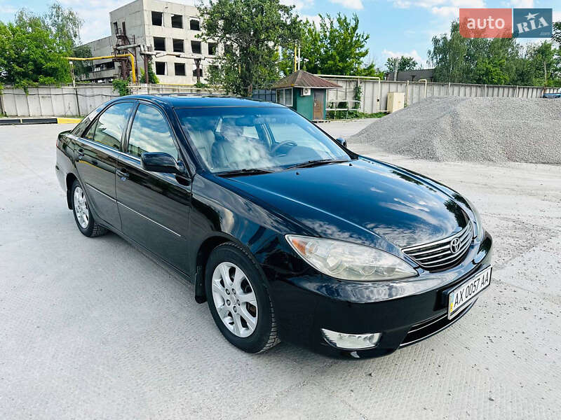 2006 TOYOTA Camry