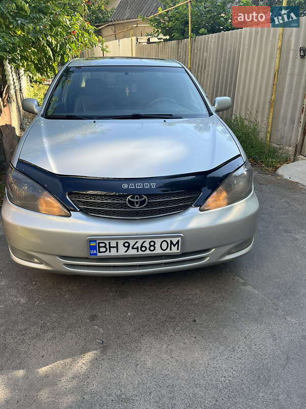 2004 toyota camry