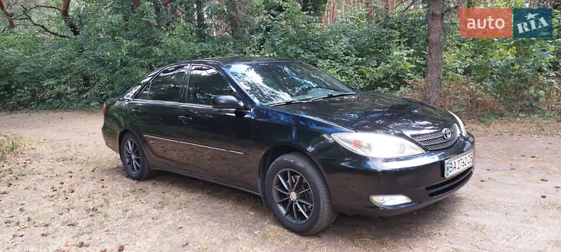 2004 toyota camry