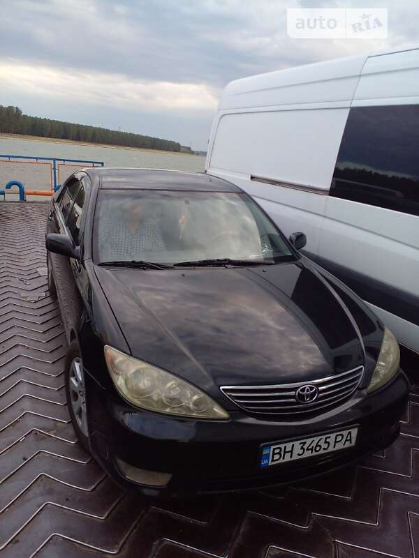2005 toyota camry