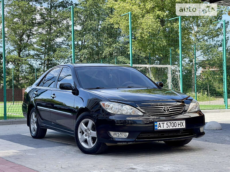 2004 toyota camry