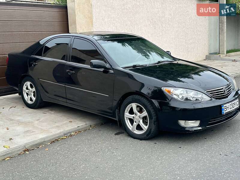 2005 toyota camry