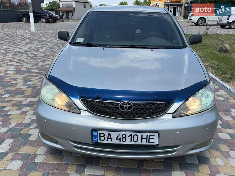 2004 toyota camry
