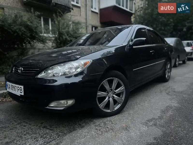 2005 toyota camry