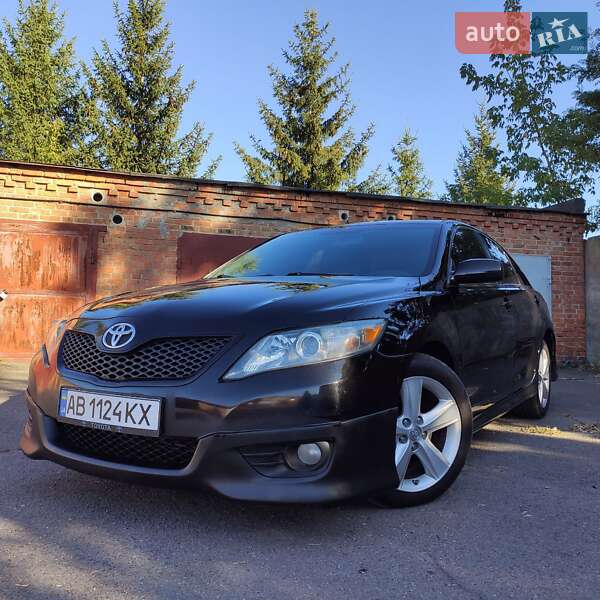 2010 toyota camry