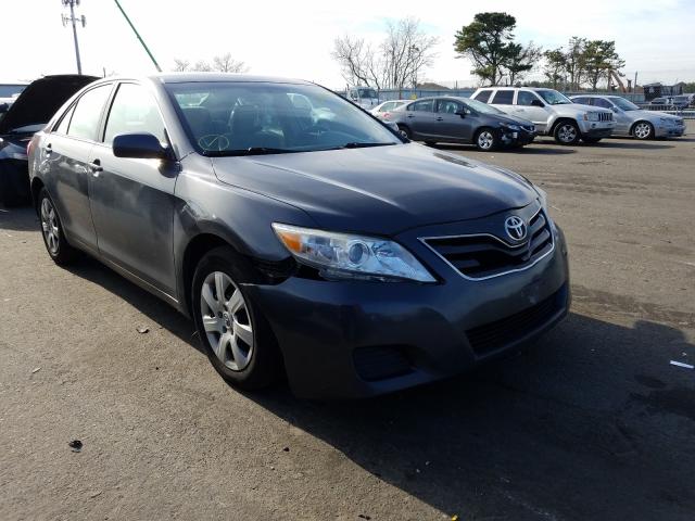 2011 toyota camry base