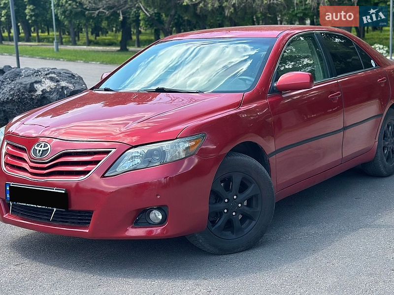 2011 toyota camry