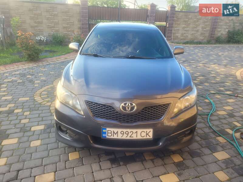 2011 toyota camry