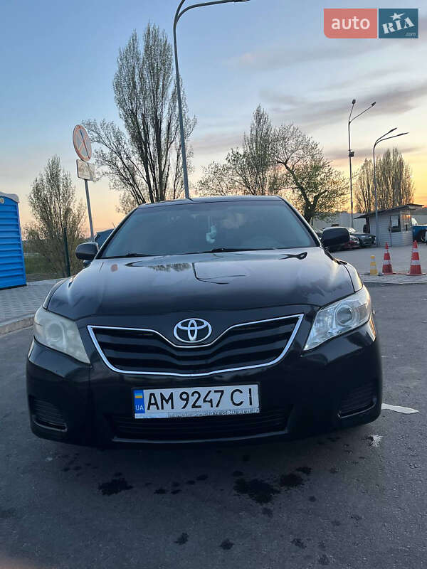 2011 toyota camry