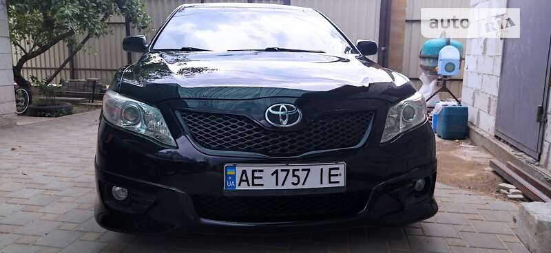 2010 toyota camry