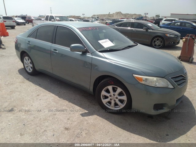 2011 toyota camry