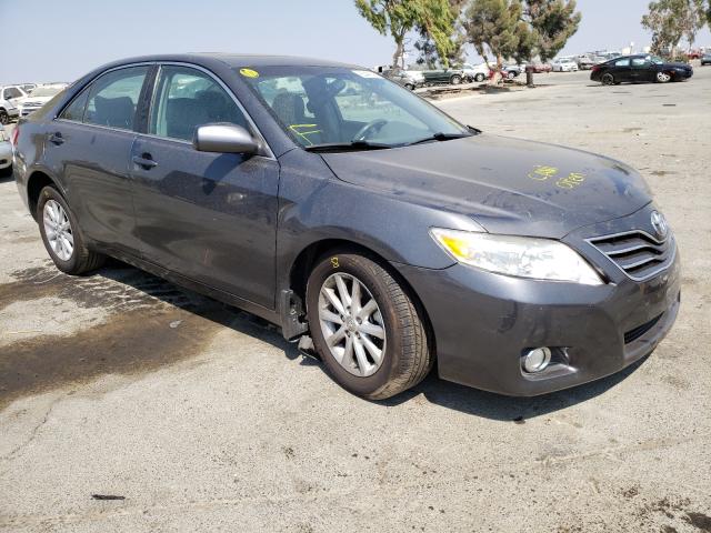 2011 toyota camry base