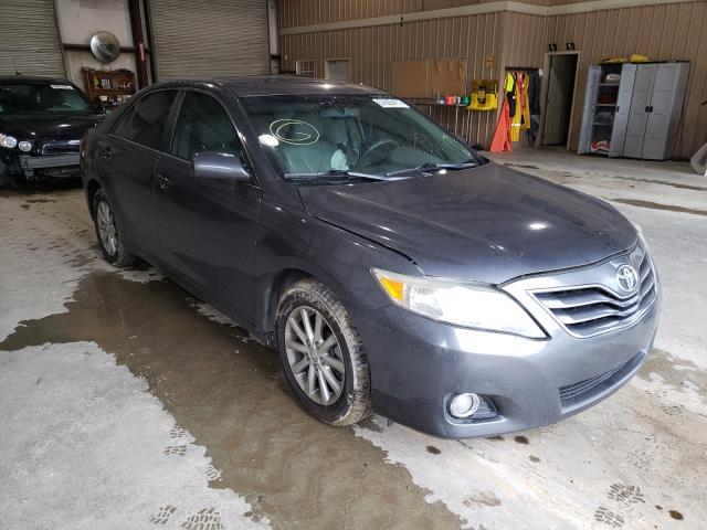 2011 toyota camry base