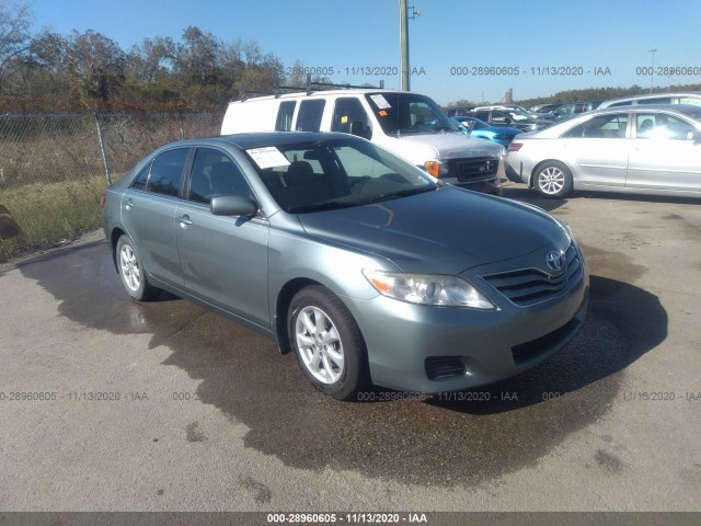 2011 toyota camry