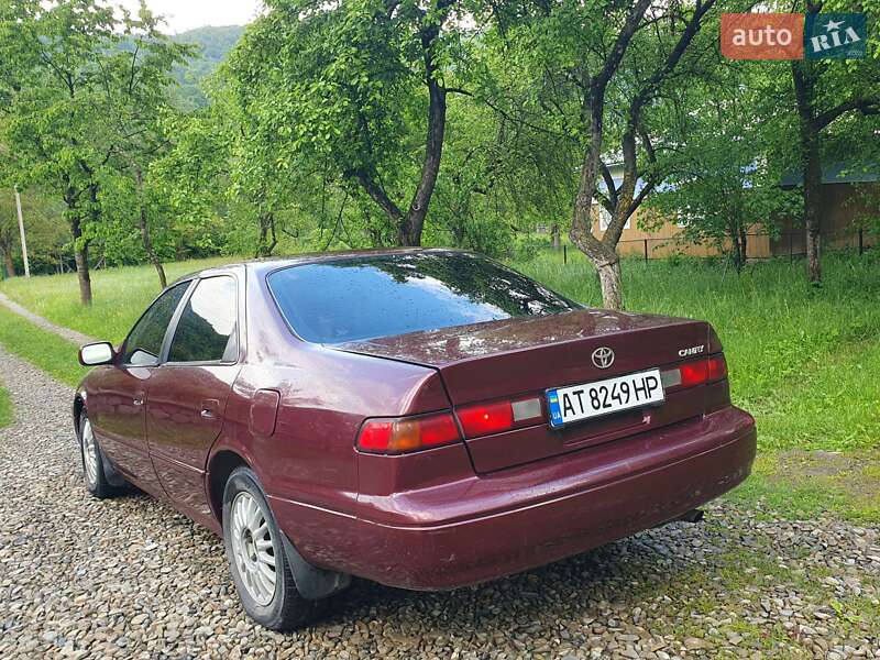 1999 toyota camry