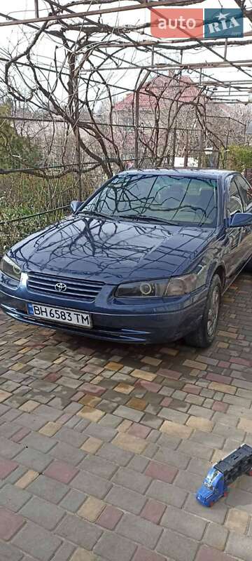 1998 toyota camry