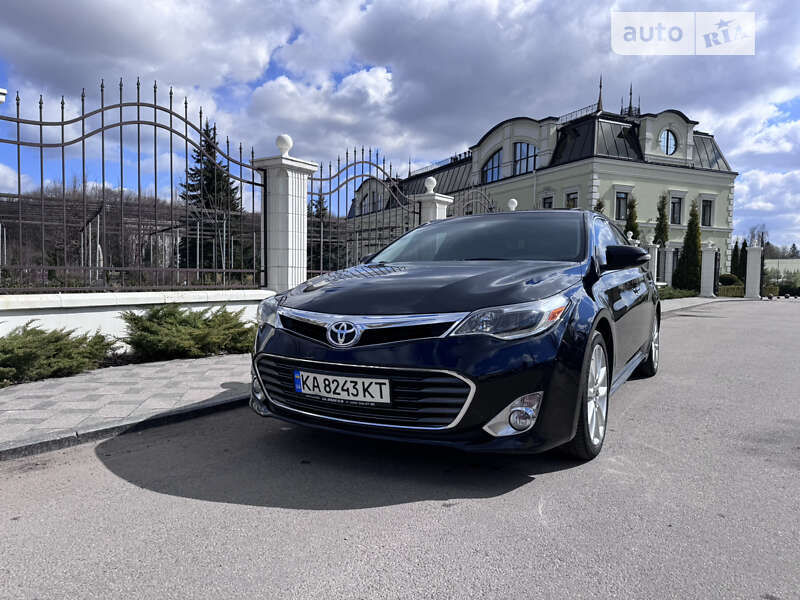 2013 toyota avalon