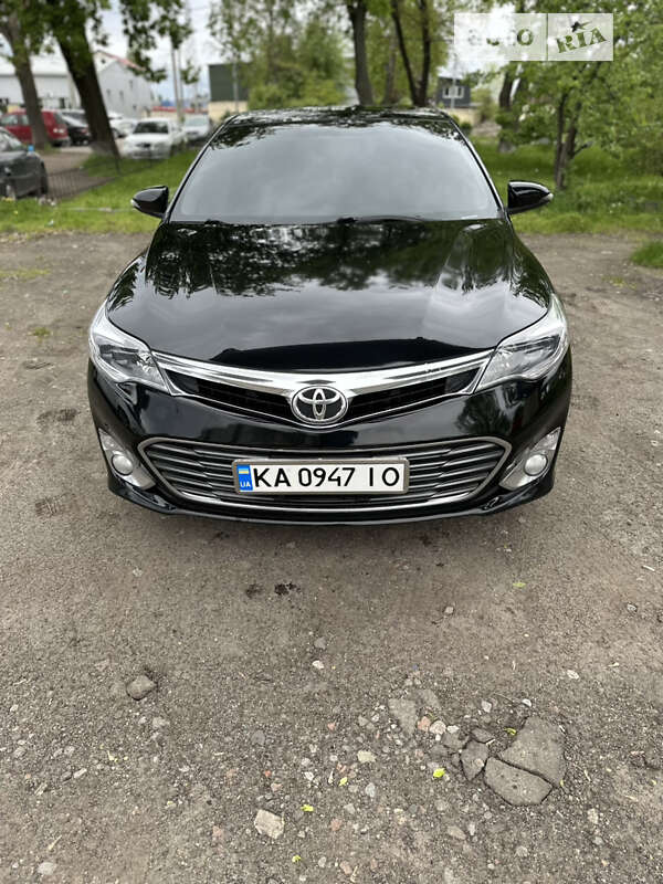 2013 toyota avalon