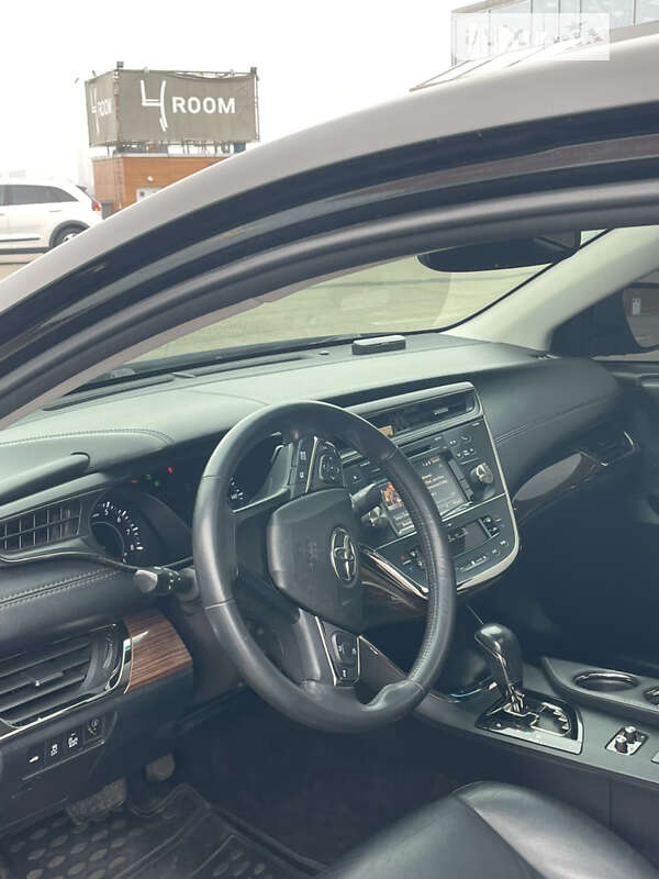 2015 toyota avalon