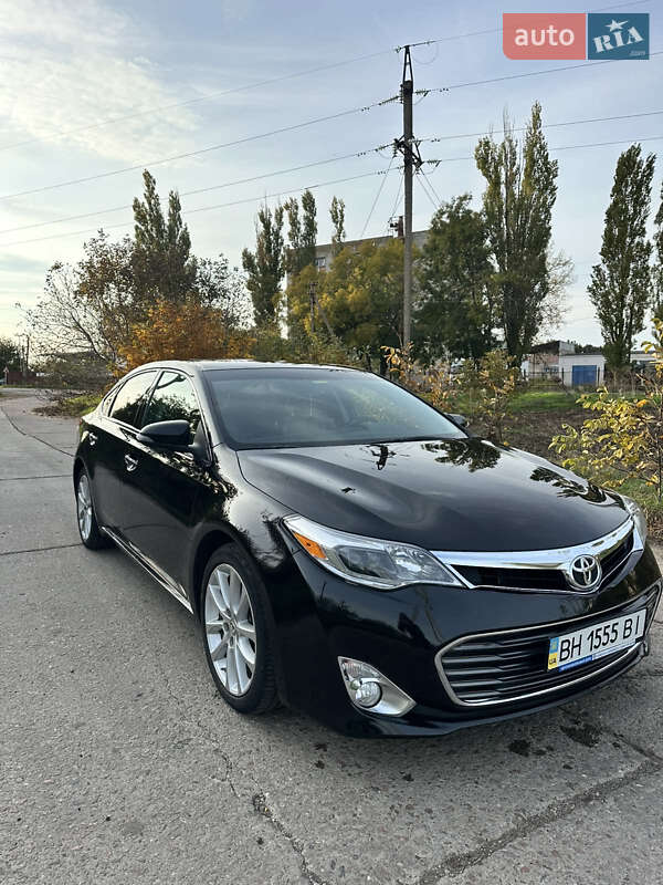 2013 toyota avalon