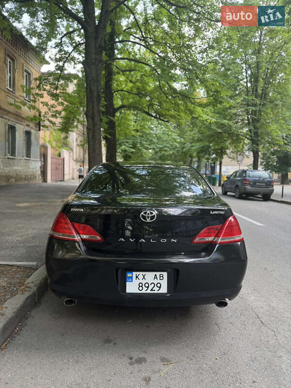 2006 toyota avalon