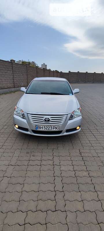2008 toyota avalon