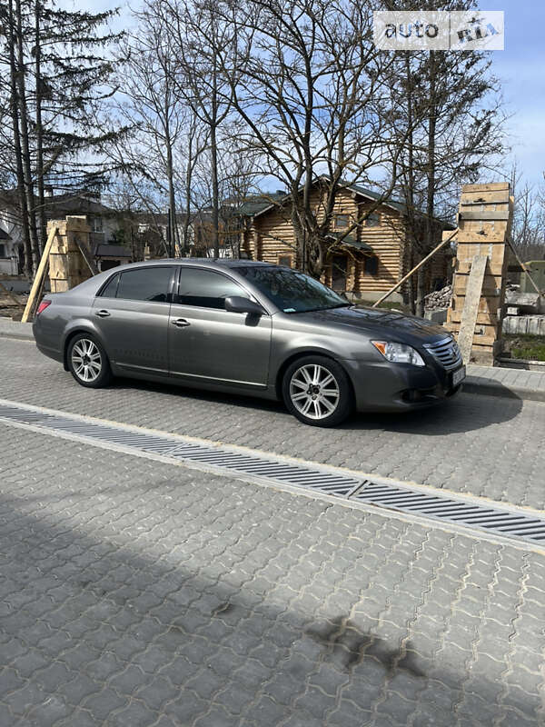 2006 toyota avalon