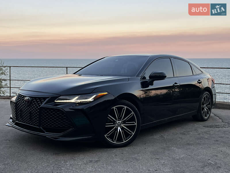 2019 toyota avalon