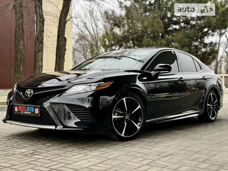 2017 toyota camry