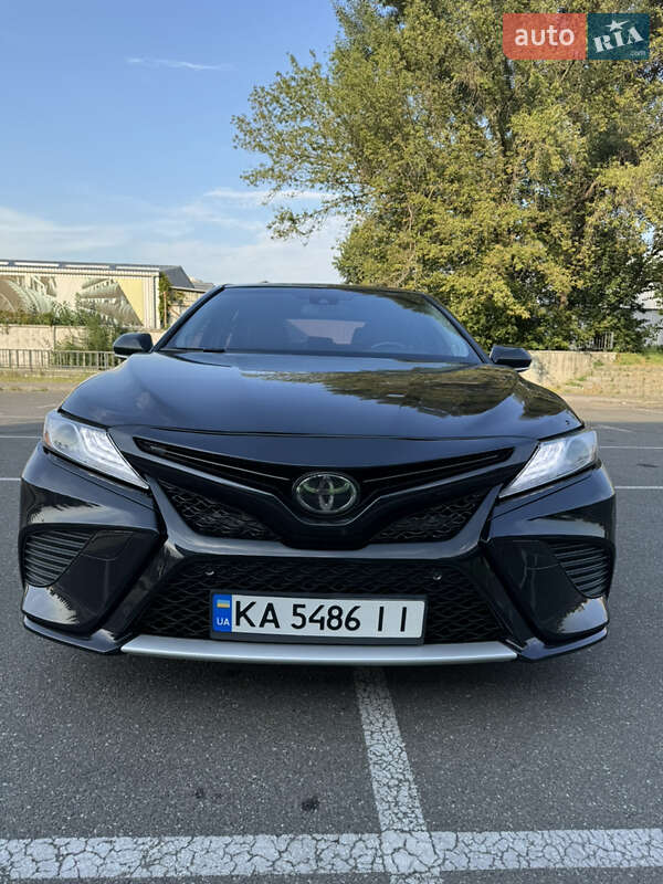 2017 toyota camry