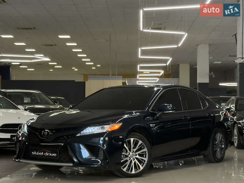 2018 toyota camry