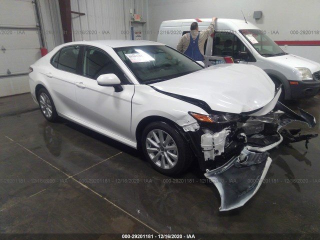 2020 toyota camry