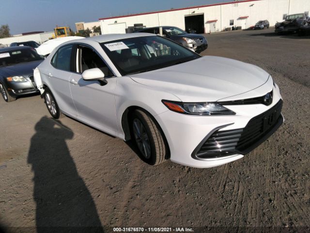 2021 toyota camry