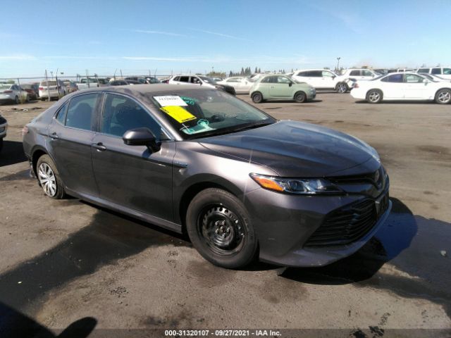 2020 toyota camry