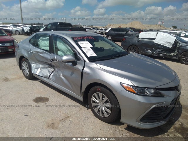 2020 toyota camry