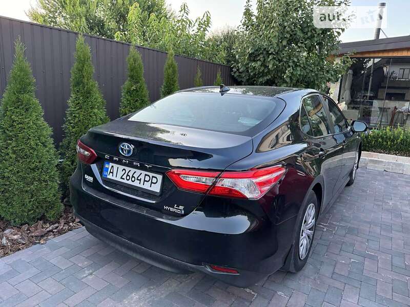 2020 toyota camry