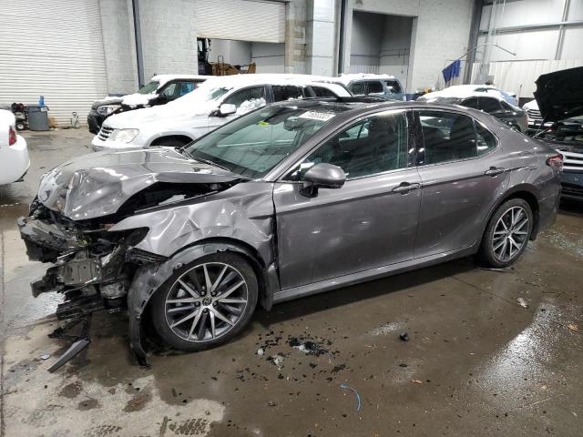 2021 toyota camry xle