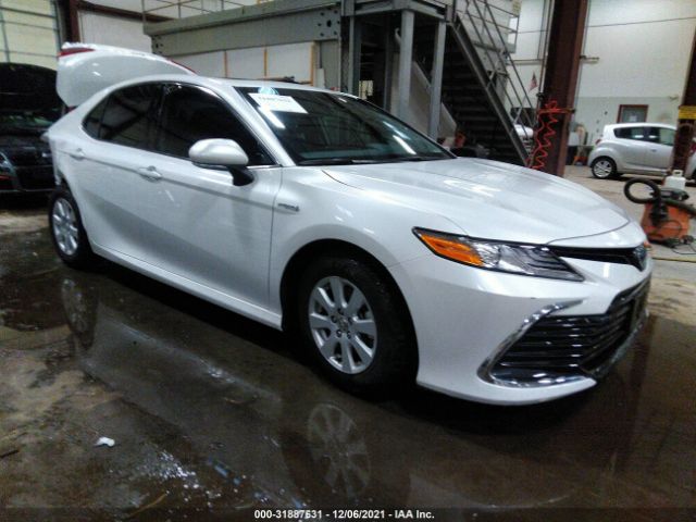 2021 toyota camry