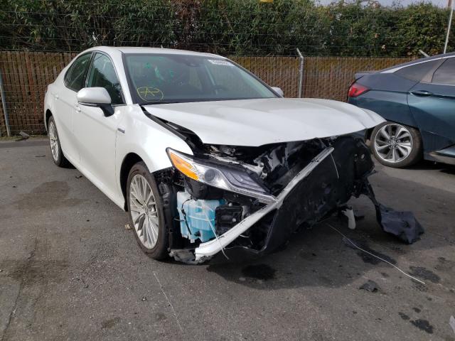 2020 toyota camry xle