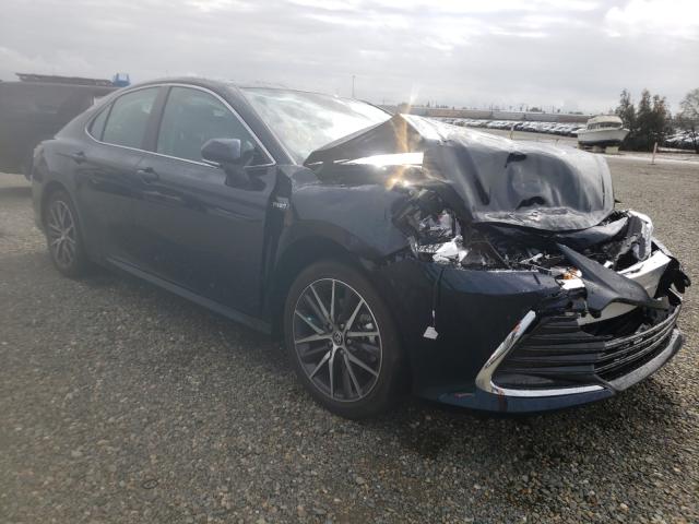 2021 toyota camry xle