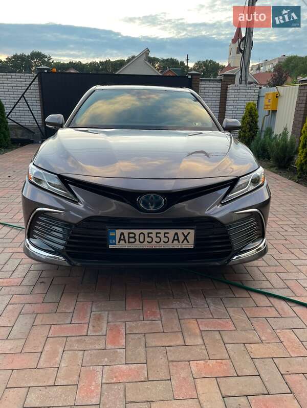 2021 toyota camry