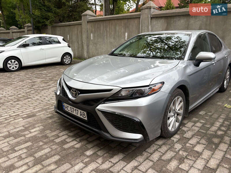 2024 toyota camry