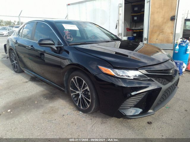 2020 toyota camry