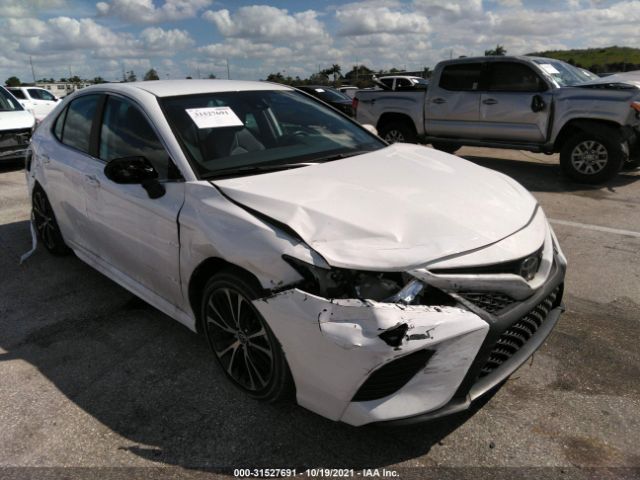 2020 toyota camry
