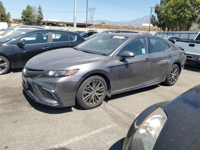 2022 toyota camry