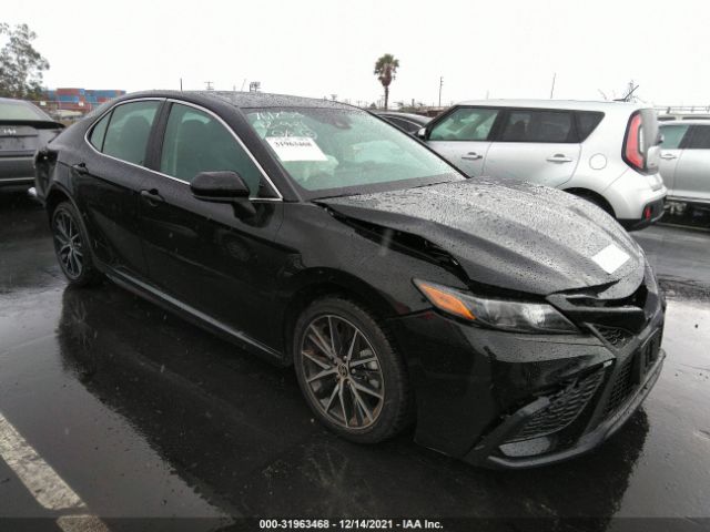 2021 toyota camry